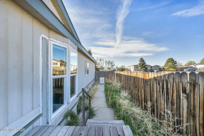 325 Mica, Moundhouse, Nevada 89706, 4 Bedrooms Bedrooms, ,3 BathroomsBathrooms,Residential,Residential,Mica,260003149