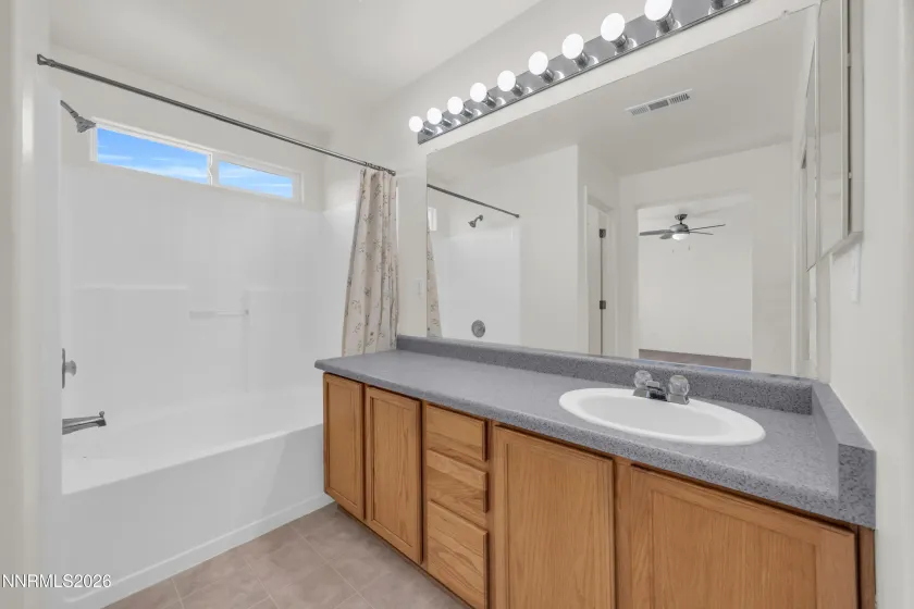 867 Spanish Springs, Sparks, Nevada 89434, 4 Bedrooms Bedrooms, ,3 BathroomsBathrooms,Residential,Residential,Spanish Springs,260003150