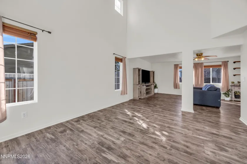 867 Spanish Springs, Sparks, Nevada 89434, 4 Bedrooms Bedrooms, ,3 BathroomsBathrooms,Residential,Residential,Spanish Springs,260003150