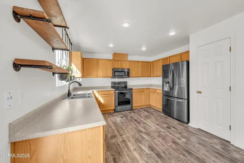 867 Spanish Springs, Sparks, Nevada 89434, 4 Bedrooms Bedrooms, ,3 BathroomsBathrooms,Residential,Residential,Spanish Springs,260003150