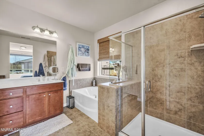 1216 Mallard Crest, Sparks, Nevada 89441, 3 Bedrooms Bedrooms, ,2 BathroomsBathrooms,Residential,Residential,Mallard Crest,260003152