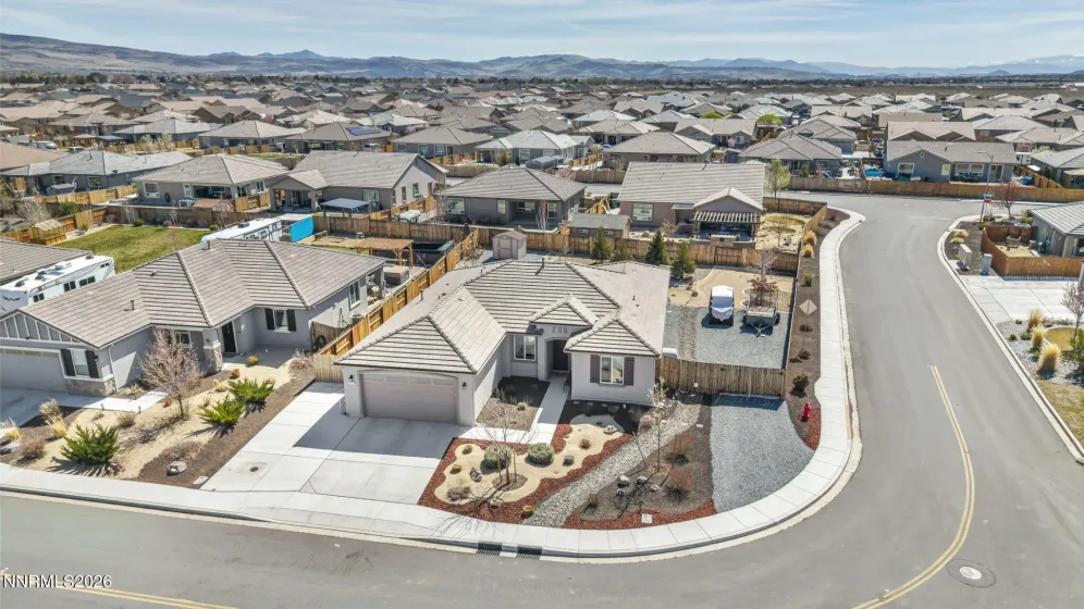 1216 Mallard Crest, Sparks, Nevada 89441, 3 Bedrooms Bedrooms, ,2 BathroomsBathrooms,Residential,Residential,Mallard Crest,260003152