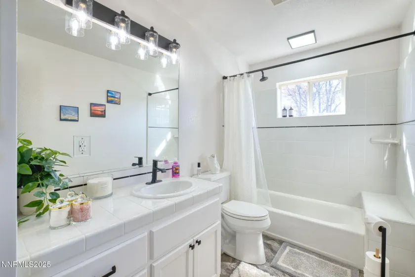 2988 Pine Valley, Gardnerville, Nevada 89410, 3 Bedrooms Bedrooms, ,3 BathroomsBathrooms,Residential,Residential,Pine Valley,250056538