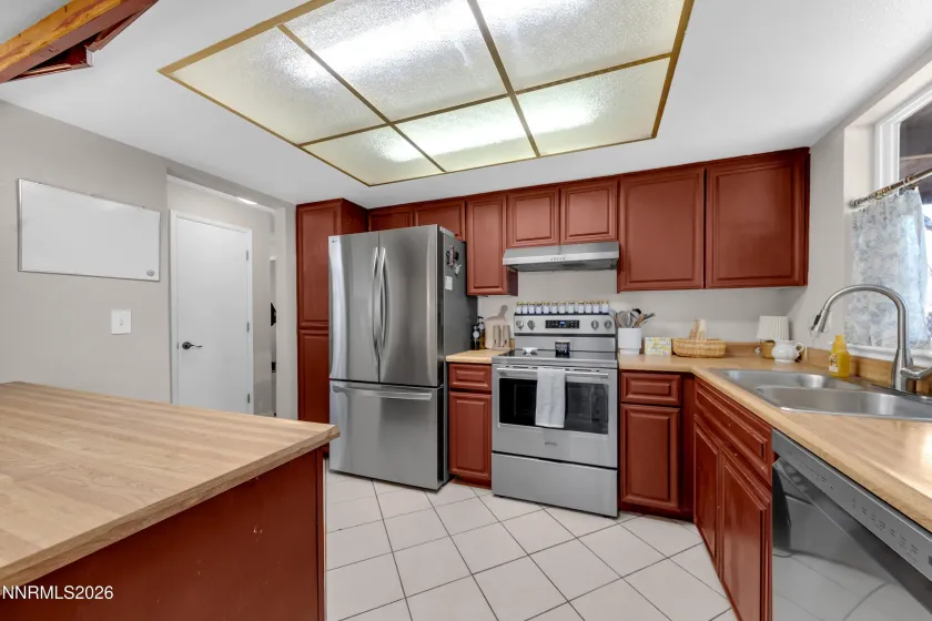 6845 Pah Rah, Sparks, Nevada 89436, 3 Bedrooms Bedrooms, ,3 BathroomsBathrooms,Residential,Residential,Pah Rah,260003154