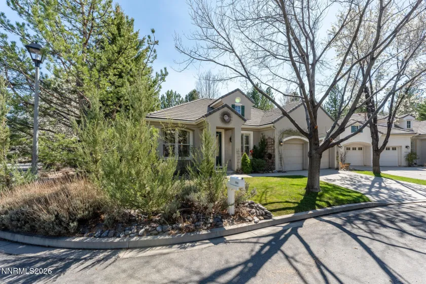 1650 Caughlin Creek, Reno, Nevada 89519, 3 Bedrooms Bedrooms, ,2 BathroomsBathrooms,Residential,Residential,Caughlin Creek,260003157