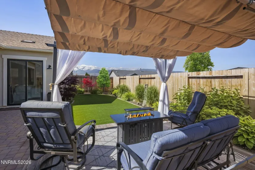 2253 Paint Horse, Reno, Nevada 89521, 2 Bedrooms Bedrooms, ,2 BathroomsBathrooms,Residential,Residential,Paint Horse,260003158