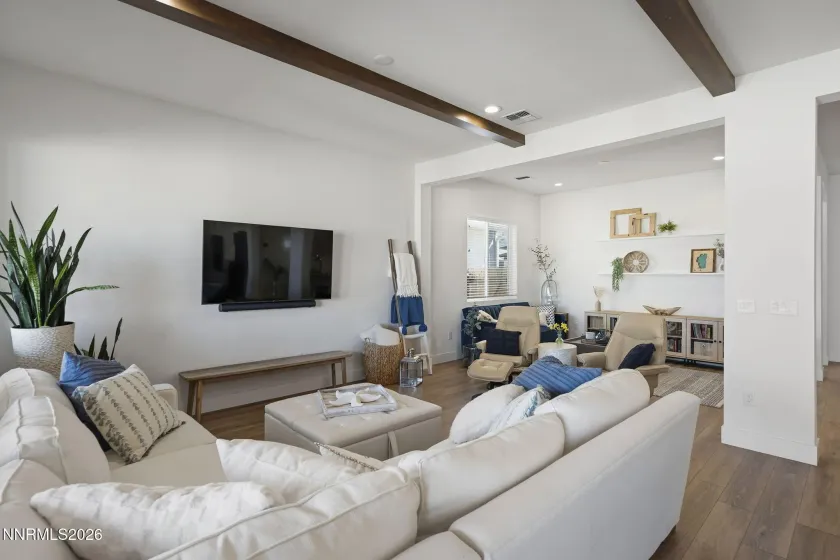 2253 Paint Horse, Reno, Nevada 89521, 2 Bedrooms Bedrooms, ,2 BathroomsBathrooms,Residential,Residential,Paint Horse,260003158