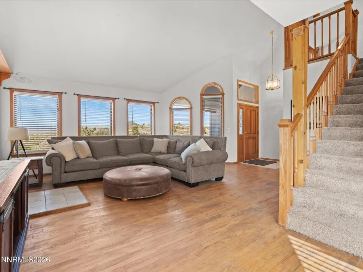 670 Valle Verde, Sparks, Nevada 89441, 3 Bedrooms Bedrooms, ,3 BathroomsBathrooms,Residential,Residential,Valle Verde,260003162