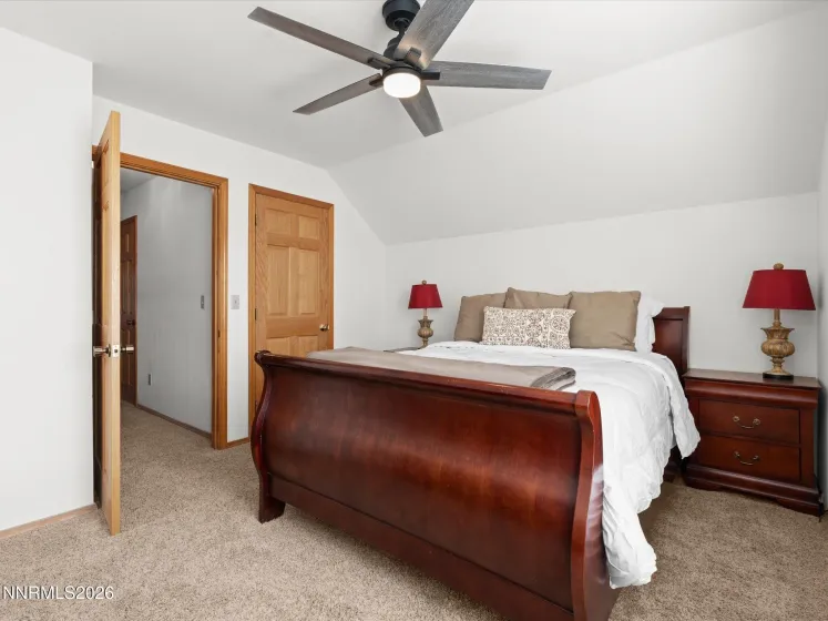 670 Valle Verde, Sparks, Nevada 89441, 3 Bedrooms Bedrooms, ,3 BathroomsBathrooms,Residential,Residential,Valle Verde,260003162