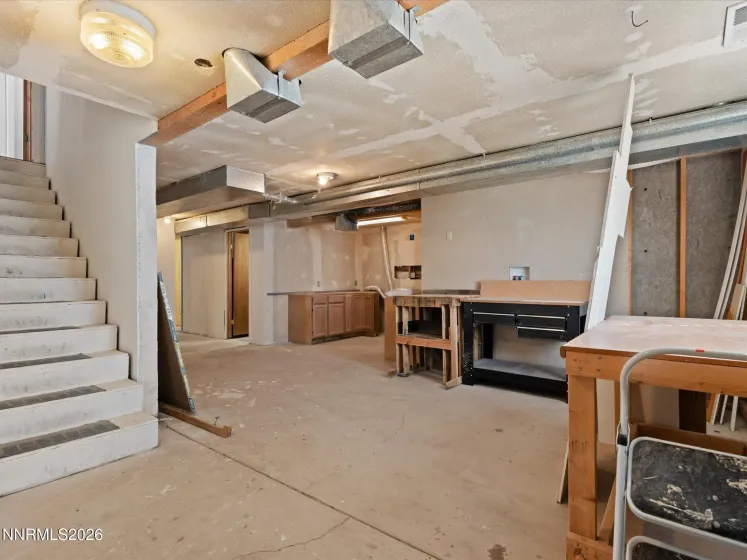 670 Valle Verde, Sparks, Nevada 89441, 3 Bedrooms Bedrooms, ,3 BathroomsBathrooms,Residential,Residential,Valle Verde,260003162