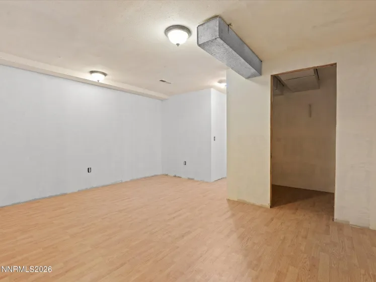 670 Valle Verde, Sparks, Nevada 89441, 3 Bedrooms Bedrooms, ,3 BathroomsBathrooms,Residential,Residential,Valle Verde,260003162