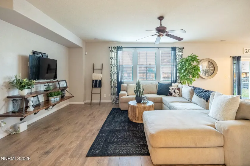 6630 Accolade, Sparks, Nevada 89436, 3 Bedrooms Bedrooms, ,3 BathroomsBathrooms,Residential,Residential,Accolade,260003163