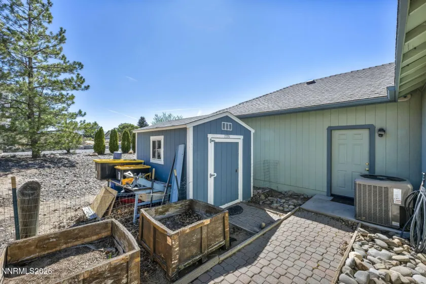 1374 Porter, Minden, Nevada 89423, 3 Bedrooms Bedrooms, ,3 BathroomsBathrooms,Residential,Residential,Porter,260003164