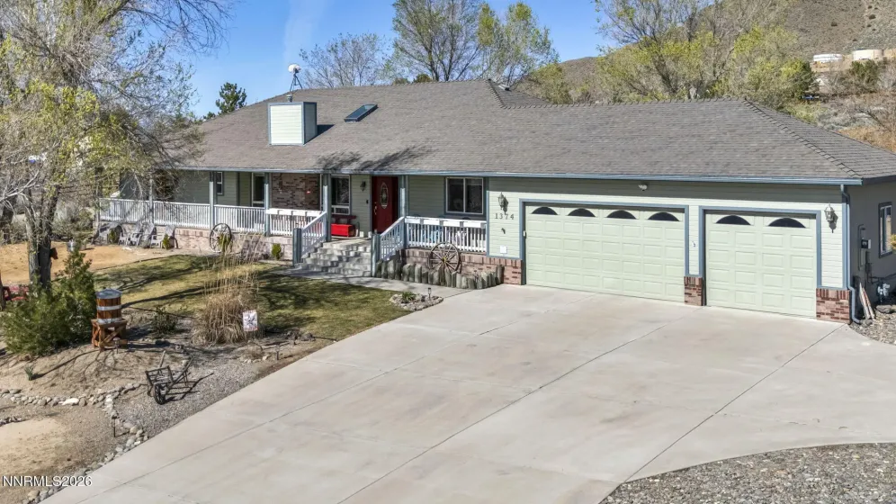 1374 Porter, Minden, Nevada 89423, 3 Bedrooms Bedrooms, ,3 BathroomsBathrooms,Residential,Residential,Porter,260003164