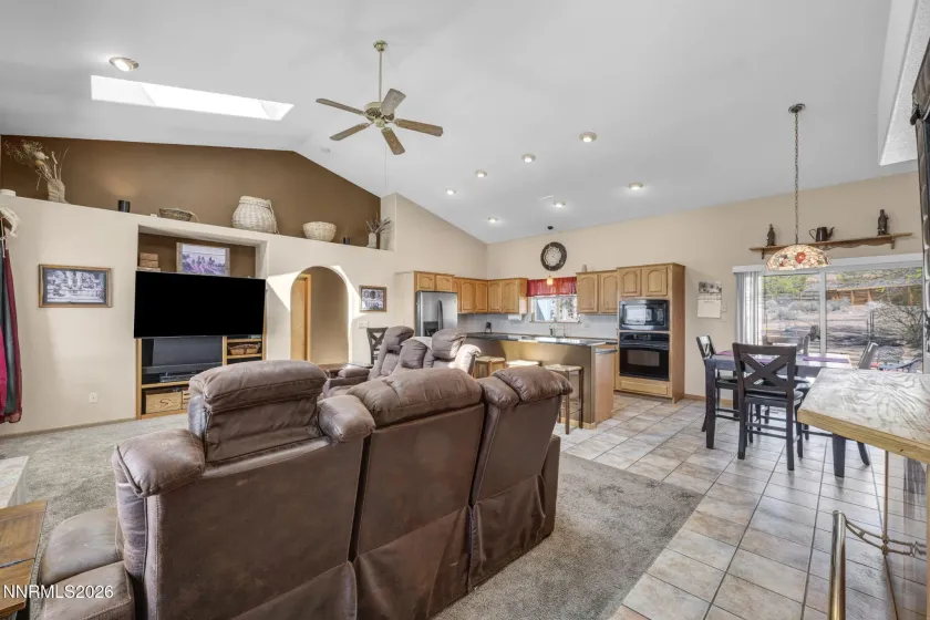 1374 Porter, Minden, Nevada 89423, 3 Bedrooms Bedrooms, ,3 BathroomsBathrooms,Residential,Residential,Porter,260003164