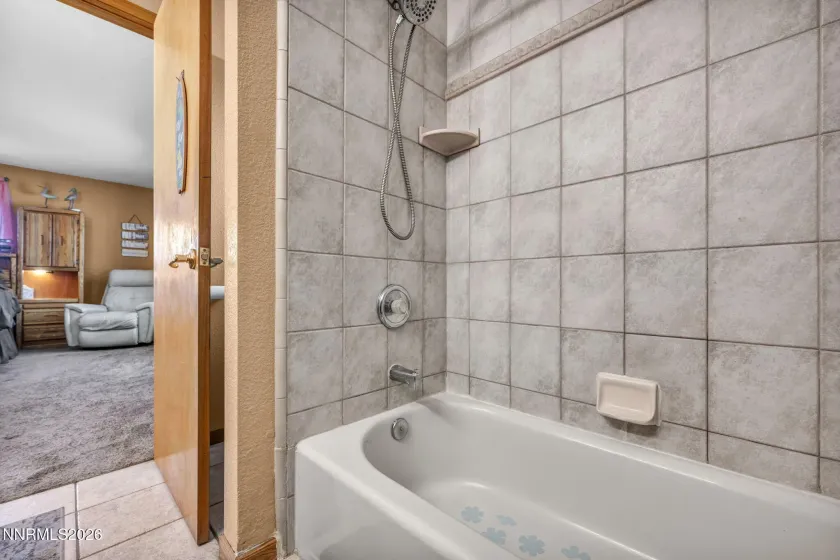 1374 Porter, Minden, Nevada 89423, 3 Bedrooms Bedrooms, ,3 BathroomsBathrooms,Residential,Residential,Porter,260003164