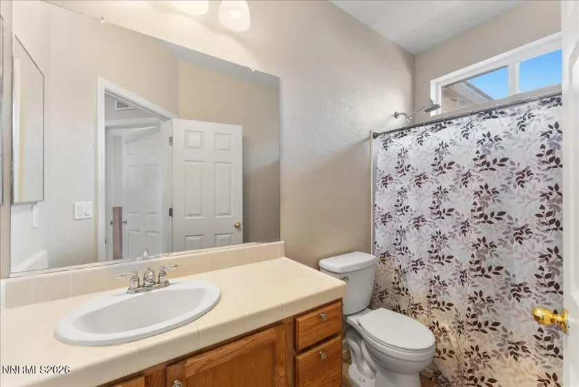 3747 Banfi, Sparks, Nevada 89436, 4 Bedrooms Bedrooms, ,3 BathroomsBathrooms,Residential,Residential,Banfi,260003167