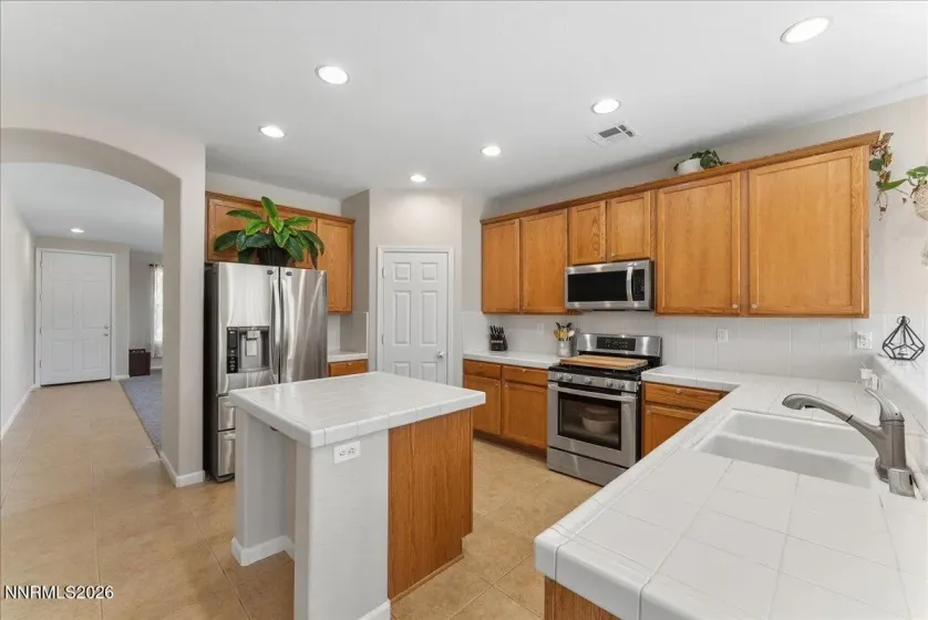 3747 Banfi, Sparks, Nevada 89436, 4 Bedrooms Bedrooms, ,3 BathroomsBathrooms,Residential,Residential,Banfi,260003167