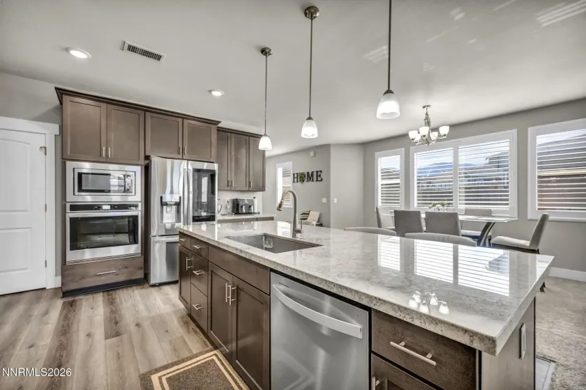 944 Los Alamitos, Minden, Nevada 89423, 4 Bedrooms Bedrooms, ,4 BathroomsBathrooms,Residential,Residential,Los Alamitos,260003168