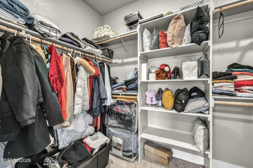 944 Los Alamitos, Minden, Nevada 89423, 4 Bedrooms Bedrooms, ,4 BathroomsBathrooms,Residential,Residential,Los Alamitos,260003168