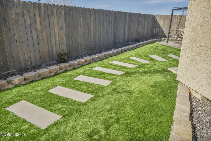 944 Los Alamitos, Minden, Nevada 89423, 4 Bedrooms Bedrooms, ,4 BathroomsBathrooms,Residential,Residential,Los Alamitos,260003168