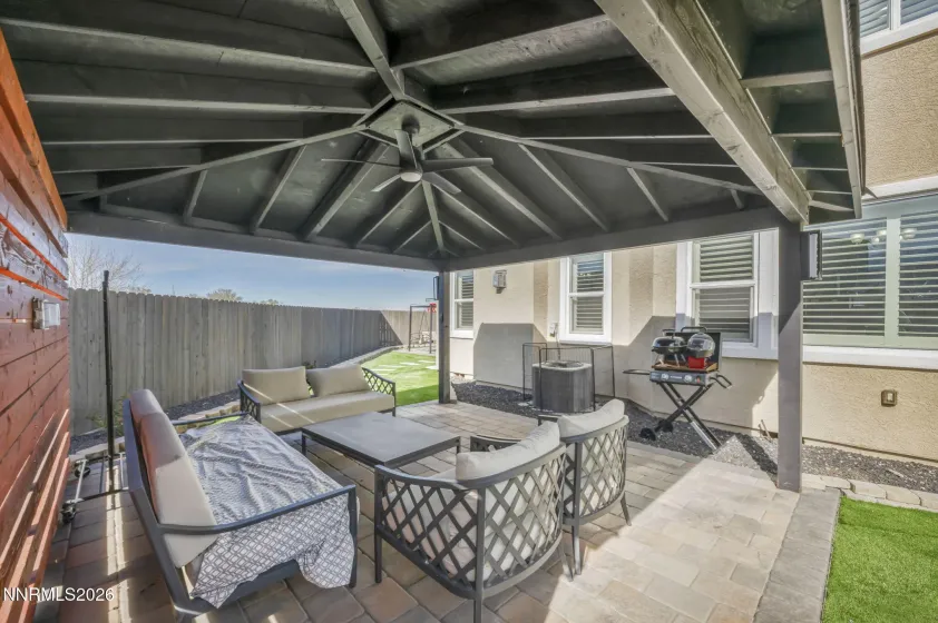 944 Los Alamitos, Minden, Nevada 89423, 4 Bedrooms Bedrooms, ,4 BathroomsBathrooms,Residential,Residential,Los Alamitos,260003168