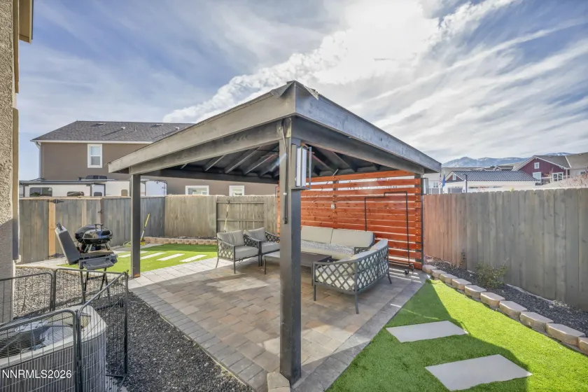 944 Los Alamitos, Minden, Nevada 89423, 4 Bedrooms Bedrooms, ,4 BathroomsBathrooms,Residential,Residential,Los Alamitos,260003168