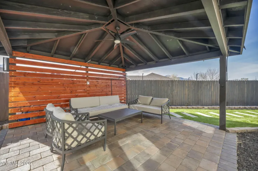 944 Los Alamitos, Minden, Nevada 89423, 4 Bedrooms Bedrooms, ,4 BathroomsBathrooms,Residential,Residential,Los Alamitos,260003168