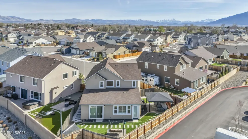 944 Los Alamitos, Minden, Nevada 89423, 4 Bedrooms Bedrooms, ,4 BathroomsBathrooms,Residential,Residential,Los Alamitos,260003168