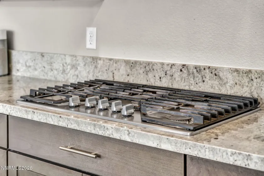 944 Los Alamitos, Minden, Nevada 89423, 4 Bedrooms Bedrooms, ,4 BathroomsBathrooms,Residential,Residential,Los Alamitos,260003168