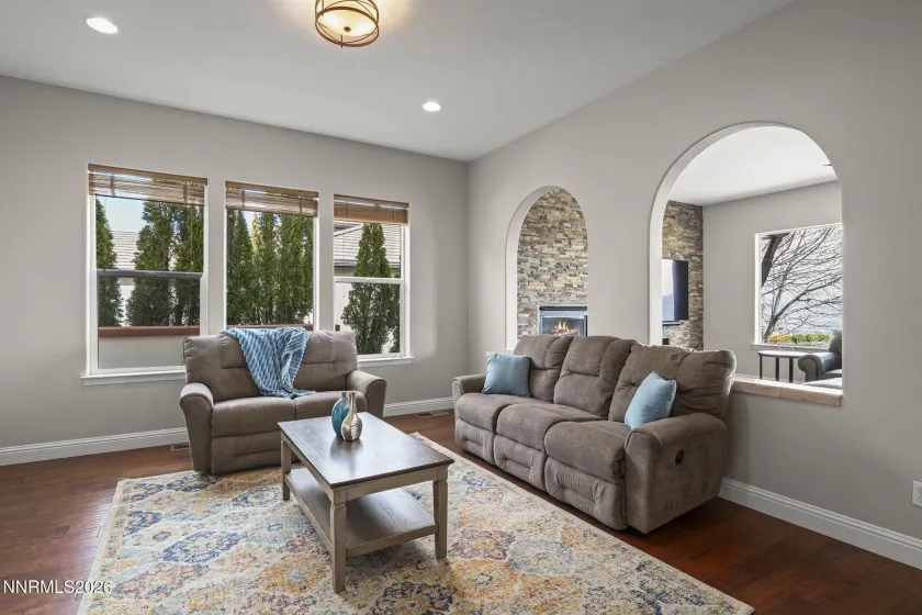 10058 Via Solano, Reno, Nevada 89511, 6 Bedrooms Bedrooms, ,5 BathroomsBathrooms,Residential,Residential,Via Solano,260003171