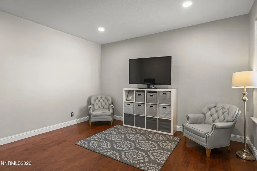 10058 Via Solano, Reno, Nevada 89511, 6 Bedrooms Bedrooms, ,5 BathroomsBathrooms,Residential,Residential,Via Solano,260003171