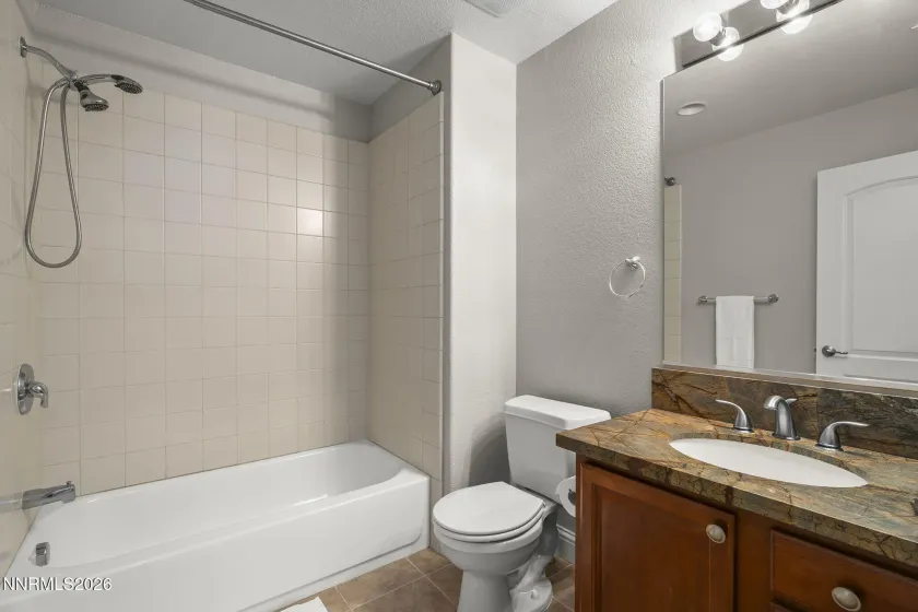 10058 Via Solano, Reno, Nevada 89511, 6 Bedrooms Bedrooms, ,5 BathroomsBathrooms,Residential,Residential,Via Solano,260003171