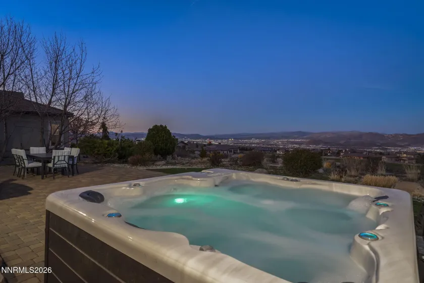 10058 Via Solano, Reno, Nevada 89511, 6 Bedrooms Bedrooms, ,5 BathroomsBathrooms,Residential,Residential,Via Solano,260003171