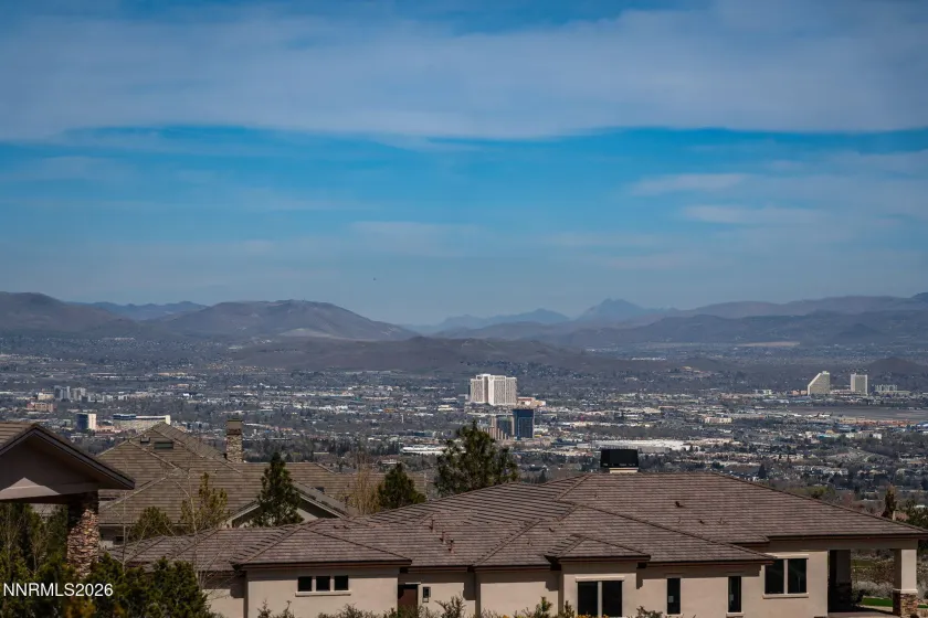 10058 Via Solano, Reno, Nevada 89511, 6 Bedrooms Bedrooms, ,5 BathroomsBathrooms,Residential,Residential,Via Solano,260003171