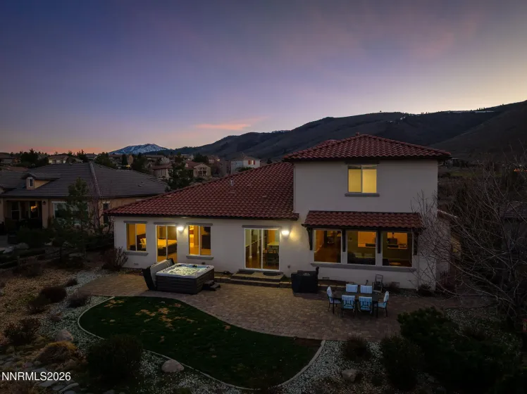 10058 Via Solano, Reno, Nevada 89511, 6 Bedrooms Bedrooms, ,5 BathroomsBathrooms,Residential,Residential,Via Solano,260003171