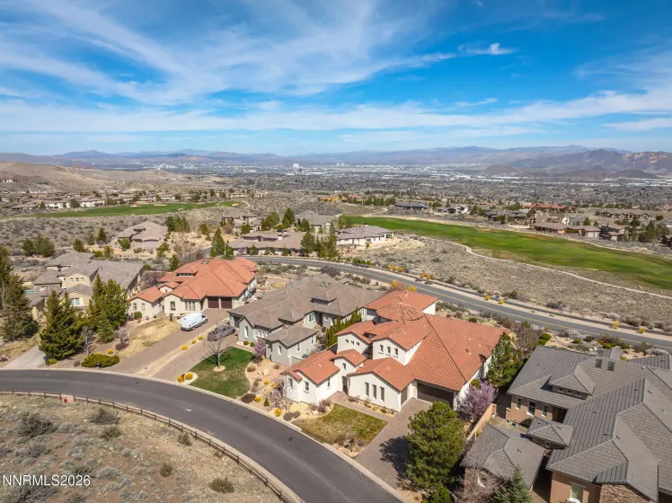10058 Via Solano, Reno, Nevada 89511, 6 Bedrooms Bedrooms, ,5 BathroomsBathrooms,Residential,Residential,Via Solano,260003171