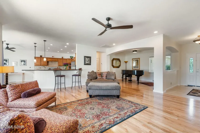 308 San Roma, Dayton, Nevada 89403, 3 Bedrooms Bedrooms, ,2 BathroomsBathrooms,Residential,Residential,San Roma,260003173