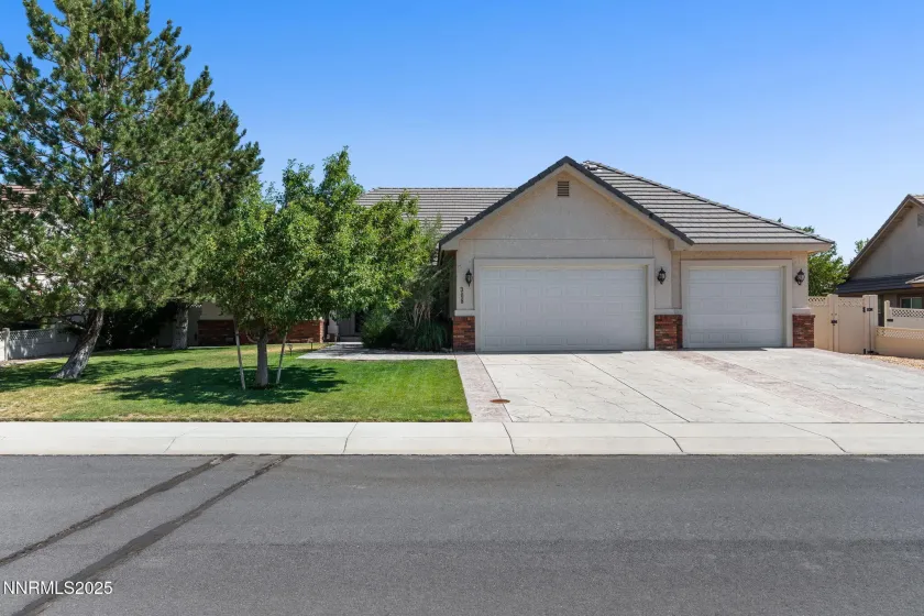 308 San Roma, Dayton, Nevada 89403, 3 Bedrooms Bedrooms, ,2 BathroomsBathrooms,Residential,Residential,San Roma,260003173