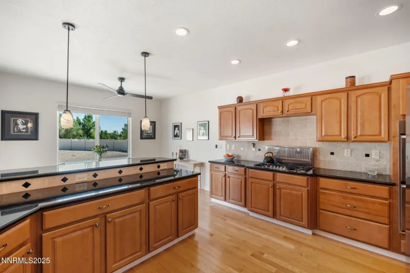 308 San Roma, Dayton, Nevada 89403, 3 Bedrooms Bedrooms, ,2 BathroomsBathrooms,Residential,Residential,San Roma,260003173