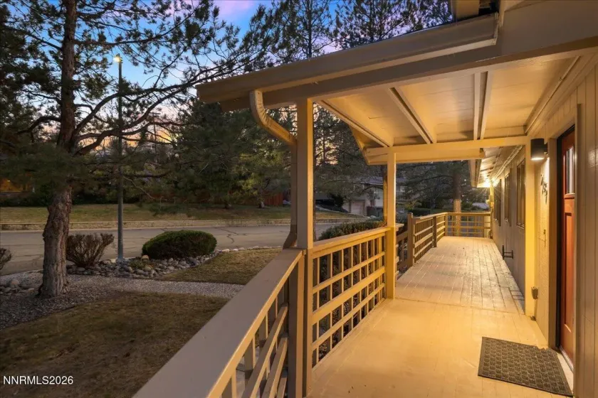 2135 Marsh, Reno, Nevada 89509, 3 Bedrooms Bedrooms, ,4 BathroomsBathrooms,Residential,Residential,Marsh,260003178