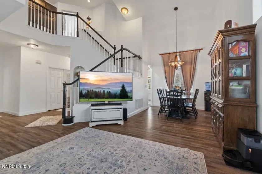 9727 Northrup, Reno, Nevada 89521, 4 Bedrooms Bedrooms, ,3 BathroomsBathrooms,Residential,Residential,Northrup,260003180