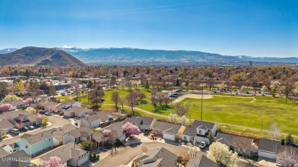 4559 China Rose, Reno, Nevada 89502, 2 Bedrooms Bedrooms, ,2 BathroomsBathrooms,Residential,Residential,China Rose,260003181