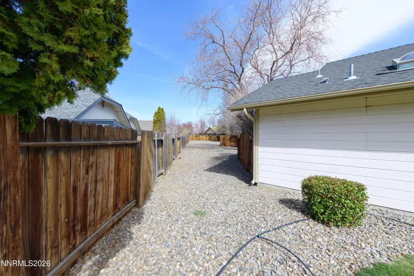 1754 Tulip, Minden, Nevada 89423, 3 Bedrooms Bedrooms, ,2 BathroomsBathrooms,Residential,Residential,Tulip,260003184