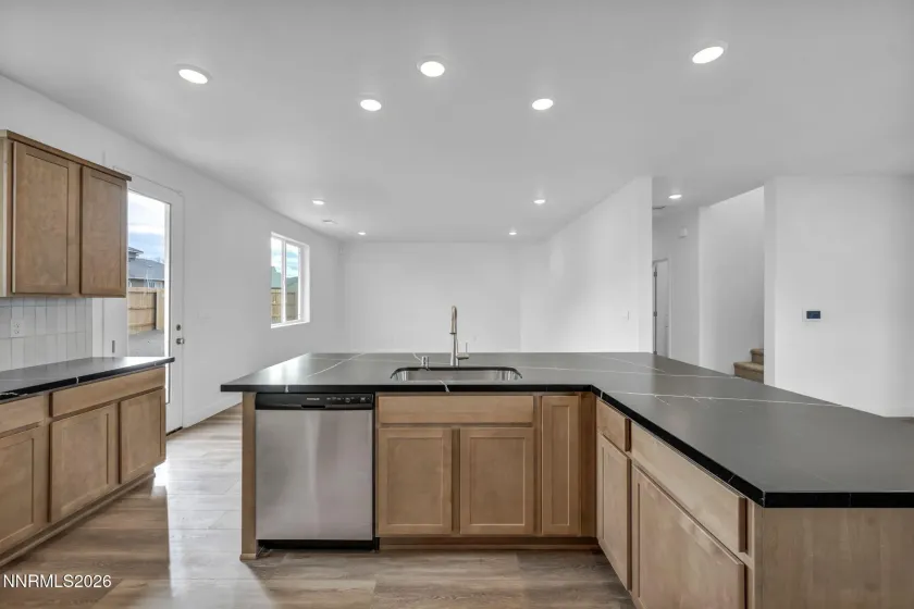 3463 Payton, Fernley, Nevada 89408, 4 Bedrooms Bedrooms, ,3 BathroomsBathrooms,Residential,Residential,Payton,260003200