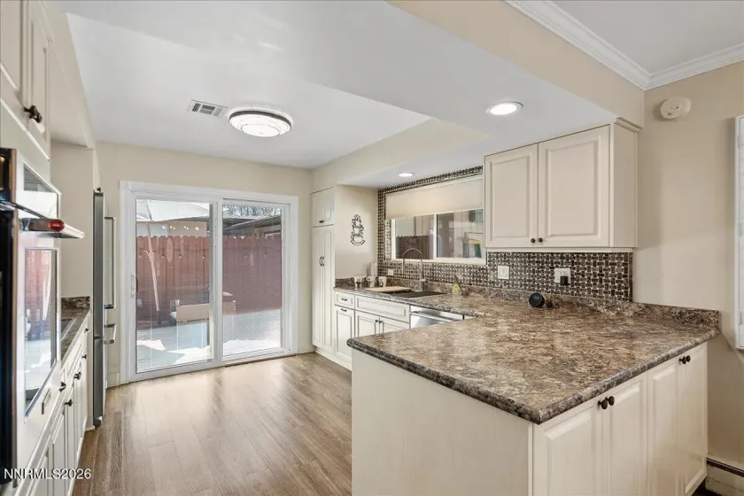 3501 Hidden Valley, Reno, Nevada 89502, 2 Bedrooms Bedrooms, ,2 BathroomsBathrooms,Residential,Residential,Hidden Valley,260003202