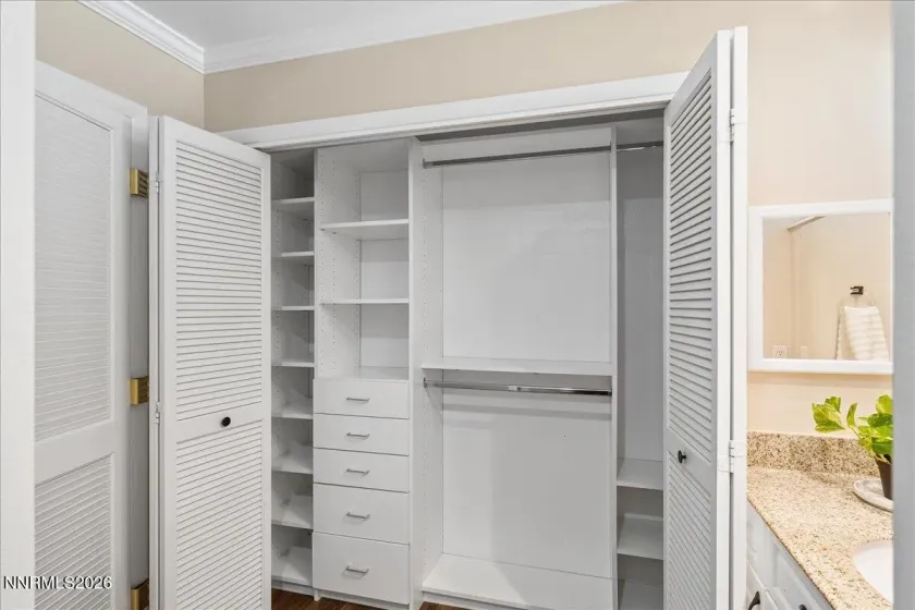 3501 Hidden Valley, Reno, Nevada 89502, 2 Bedrooms Bedrooms, ,2 BathroomsBathrooms,Residential,Residential,Hidden Valley,260003202