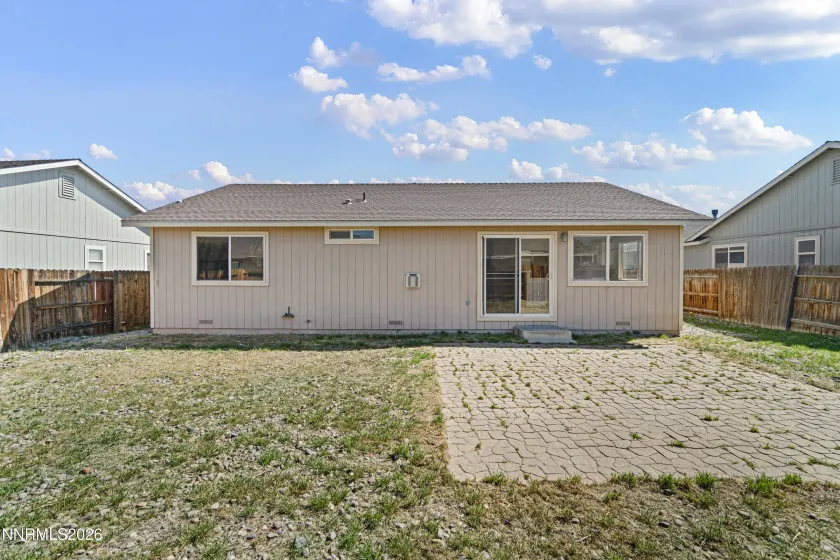 1115 Herron, Fernley, Nevada 89408, 3 Bedrooms Bedrooms, ,2 BathroomsBathrooms,Residential,Residential,Herron,260003205