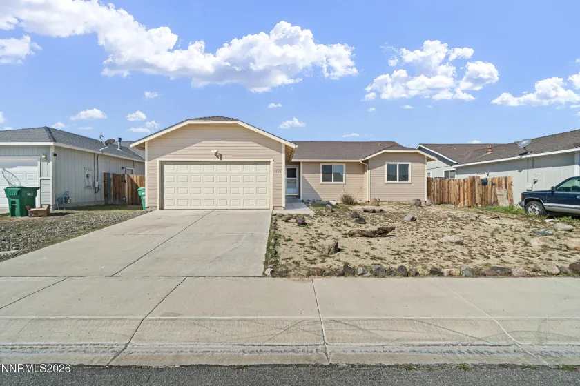 1115 Herron, Fernley, Nevada 89408, 3 Bedrooms Bedrooms, ,2 BathroomsBathrooms,Residential,Residential,Herron,260003205