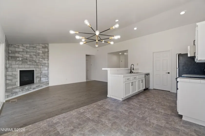 1115 Herron, Fernley, Nevada 89408, 3 Bedrooms Bedrooms, ,2 BathroomsBathrooms,Residential,Residential,Herron,260003205